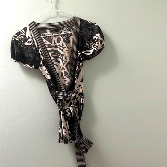 BCBG women’s top - Picture 1 of 2